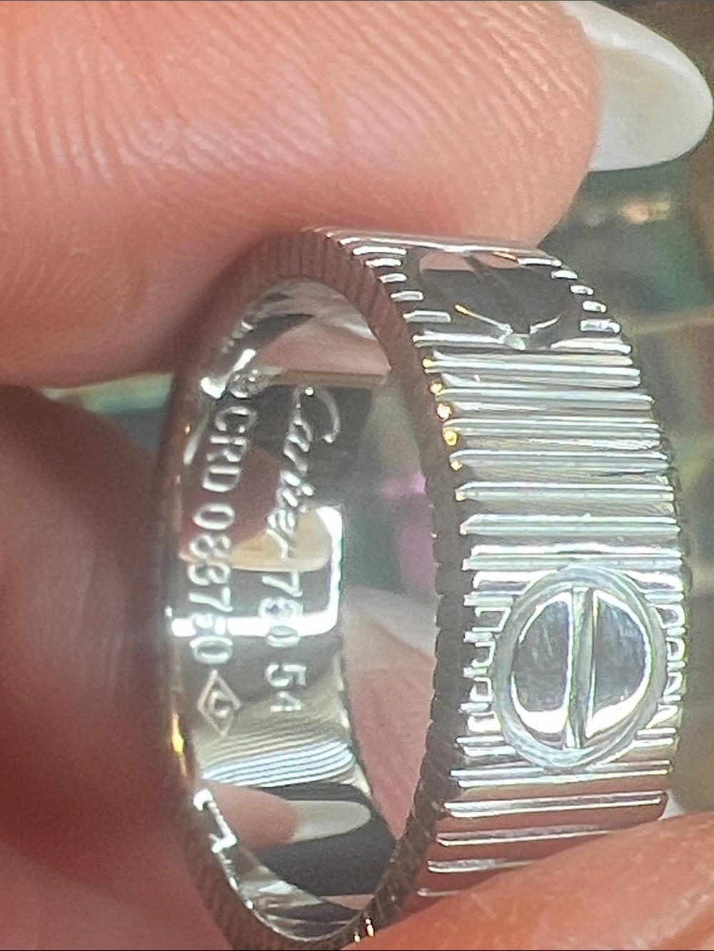 Women's Silver Ribbed Band Ring with Screw Motif